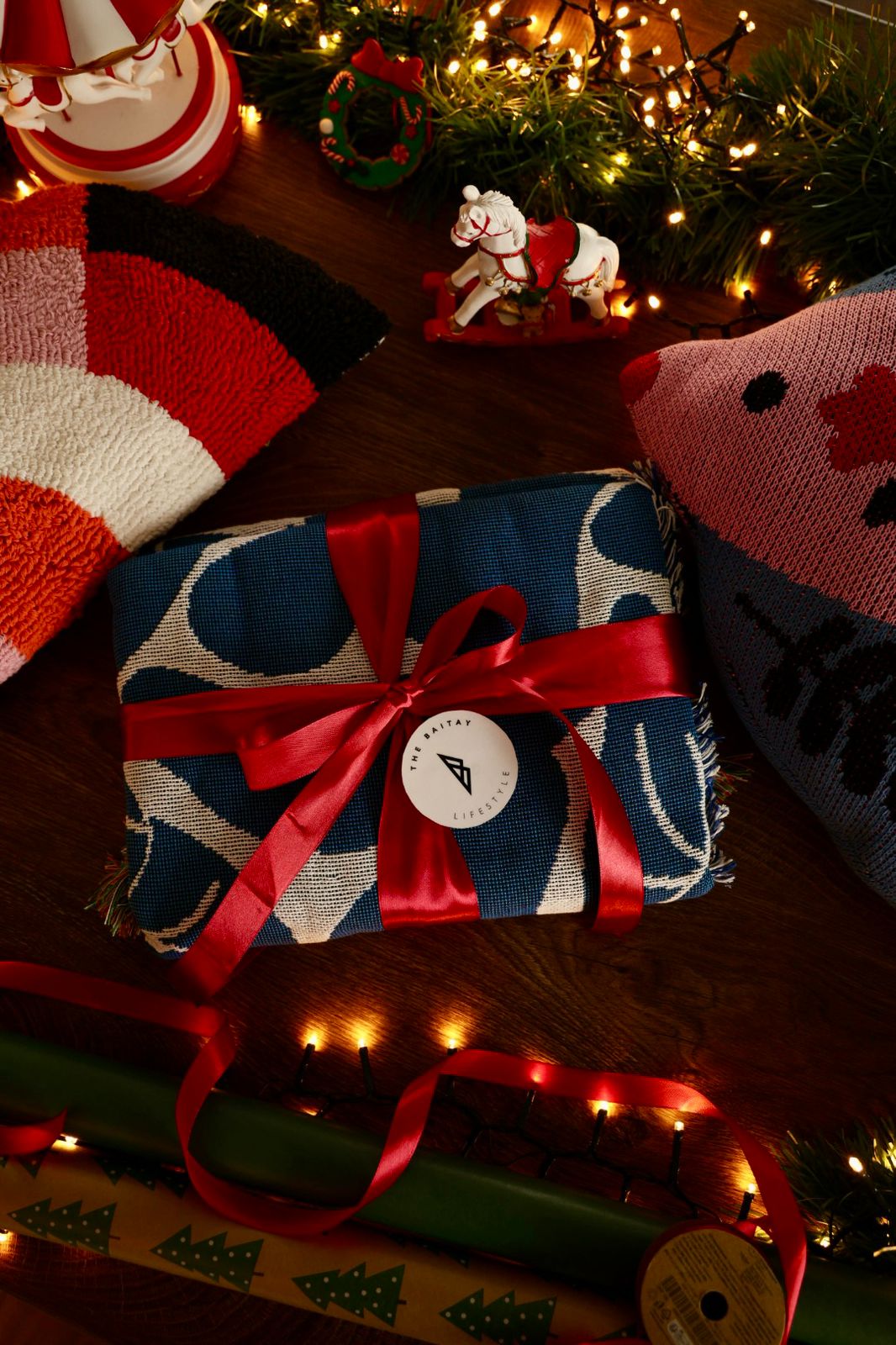 Piecera Bloom by La Rosa